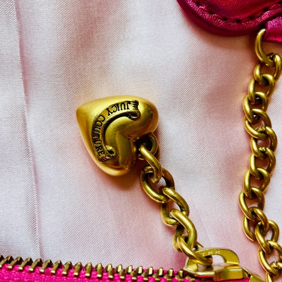 Juicy Couture pink metallic leather wristlet Y2K - Picture 8 of 17